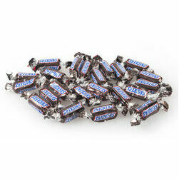sokolades-konfektes-snickers-sveramas